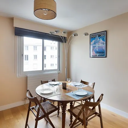 Apartament Le Singulier - 2 Et Parking Nantes